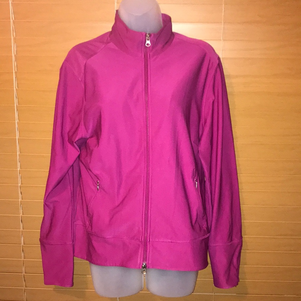 Lucy size L zipper jacket